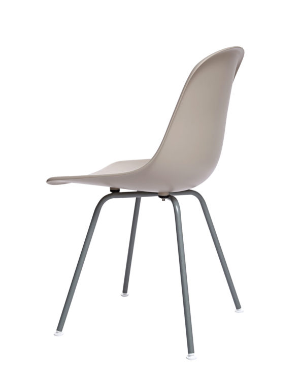 lot-2-chaises-metal-design-kayelles-beige