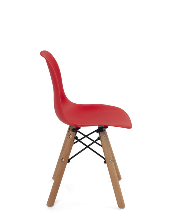 chaise-scandinave-enfant-chambre-salon-rouge