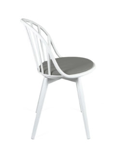chaise-cuisine-windsor-barreaux-blanc-gris-bold-kayelles